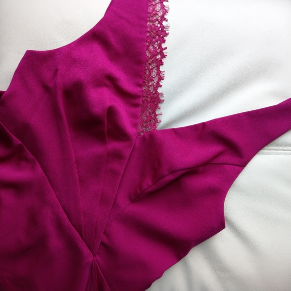 🍒NWT🍒 BCBGMAXAZRIA SATIN FUCHSIA DRESS - Picture 8 of 8